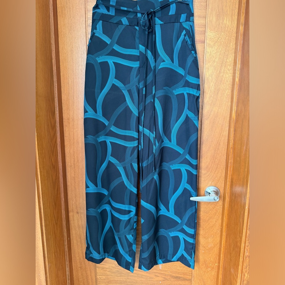 FDS - Colombian high quality brand wide leg trousers size 12
